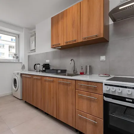 Zlota 67 By Homeprime